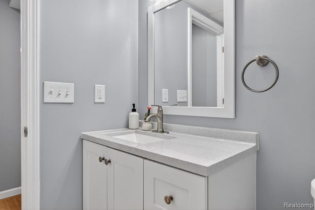 985 Truman Drive, Canton, MI 48188