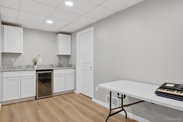 985 Truman Drive, Canton, MI 48188