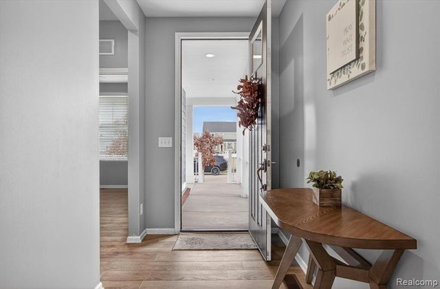 985 Truman Drive, Canton, MI 48188