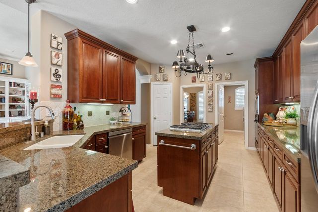 17331 Fairgrove Park Drive, Houston, TX 77095