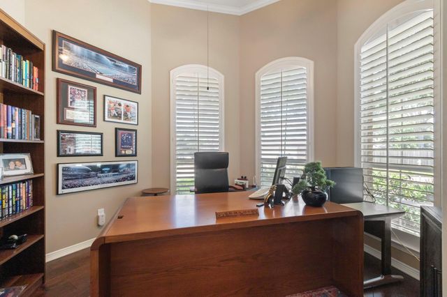 17331 Fairgrove Park Drive, Houston, TX 77095