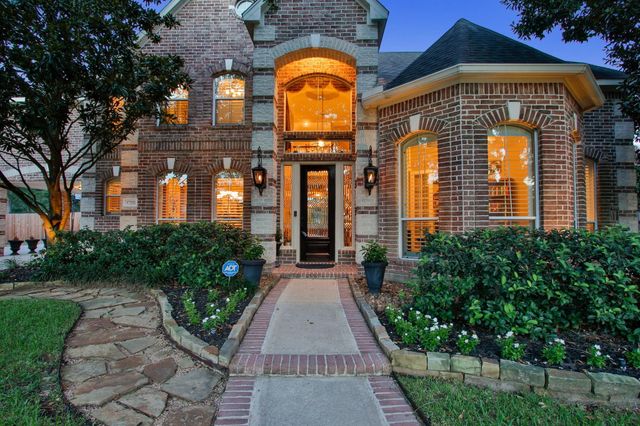 17331 Fairgrove Park Drive, Houston, TX 77095