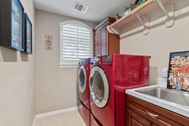 17331 Fairgrove Park Drive, Houston, TX 77095