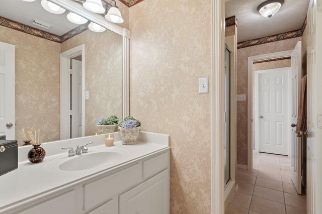17331 Fairgrove Park Drive, Houston, TX 77095