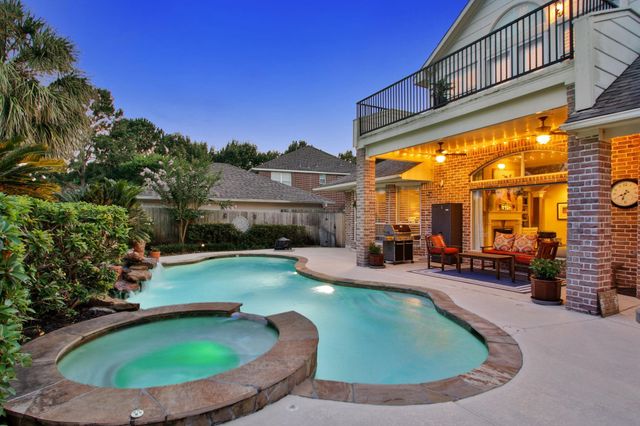 17331 Fairgrove Park Drive, Houston, TX 77095
