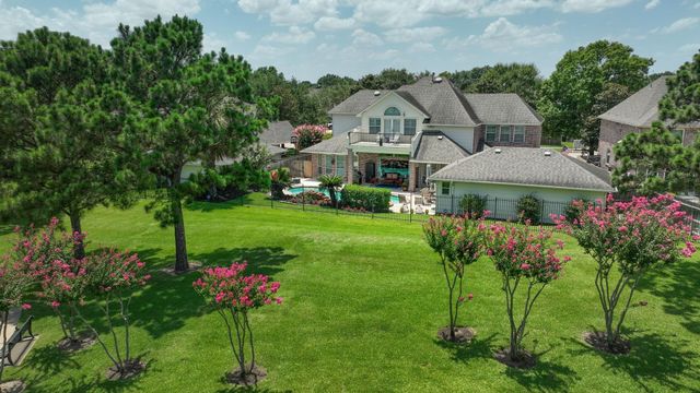 17331 Fairgrove Park Drive, Houston, TX 77095