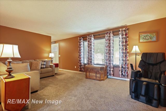 8889 Crooked Creek Drive, Saginaw, MI 48609