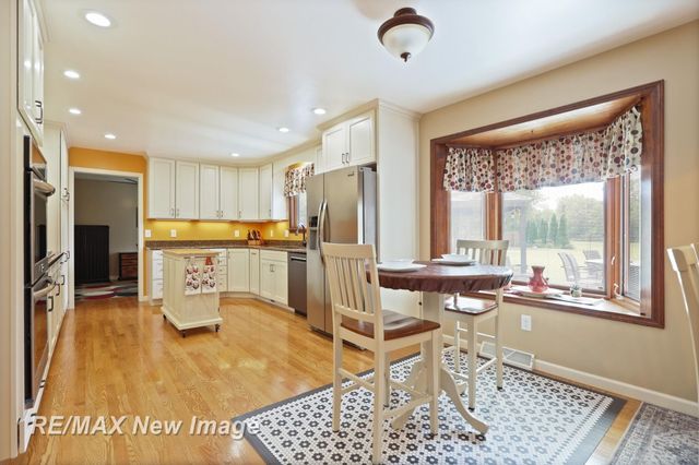 8889 Crooked Creek Drive, Saginaw, MI 48609