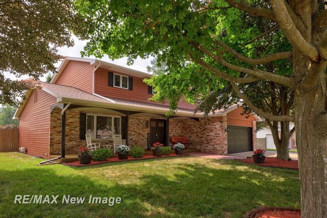 8889 Crooked Creek Drive, Saginaw, MI 48609