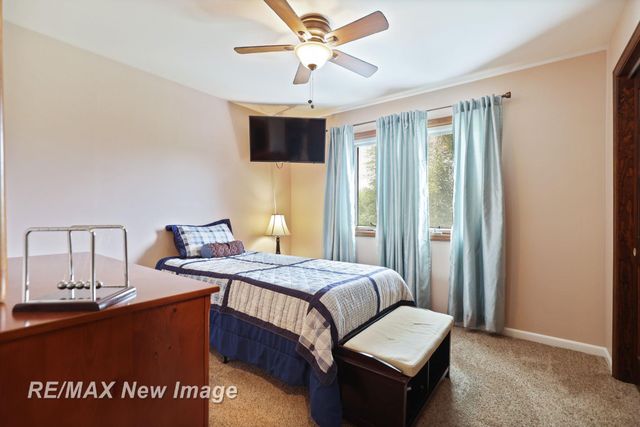 8889 Crooked Creek Drive, Saginaw, MI 48609