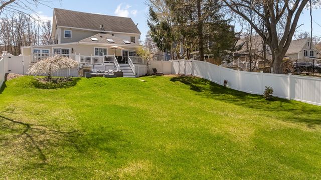 510 Merrimac St, Newburyport, MA 01950