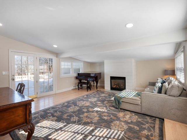 510 Merrimac St, Newburyport, MA 01950