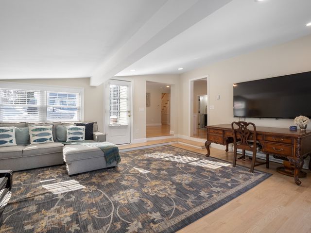 510 Merrimac St, Newburyport, MA 01950