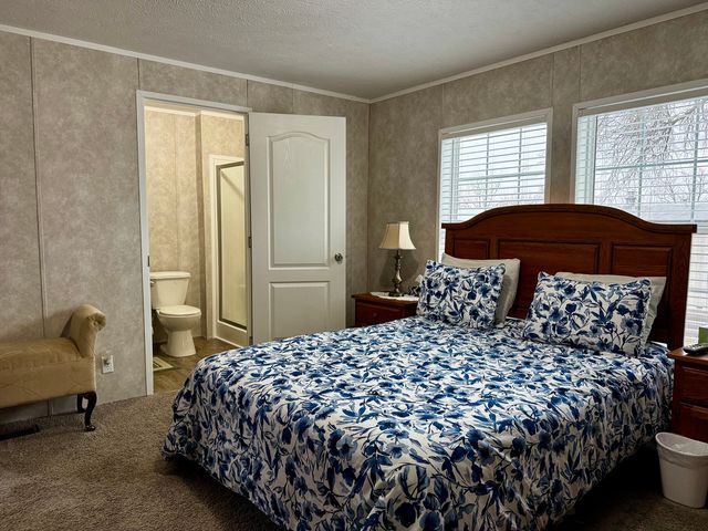 616 6th Street, Bloomington, IL 61704