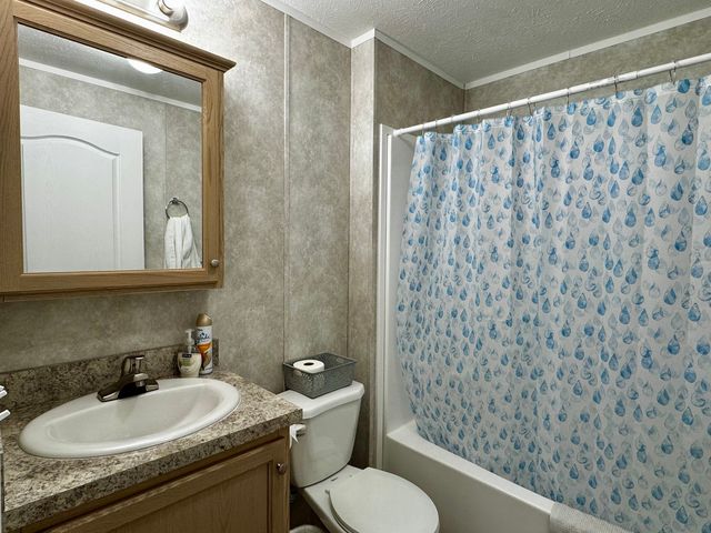 616 6th Street, Bloomington, IL 61704