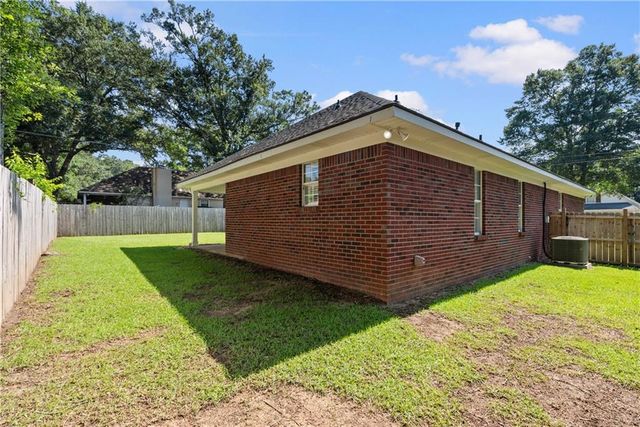 1100 Louise Avenue, Mobile, AL 36609