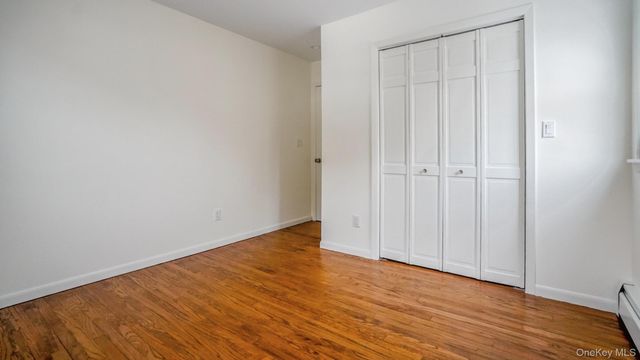 100 E Sunnyside Lane, Irvington, NY 10533