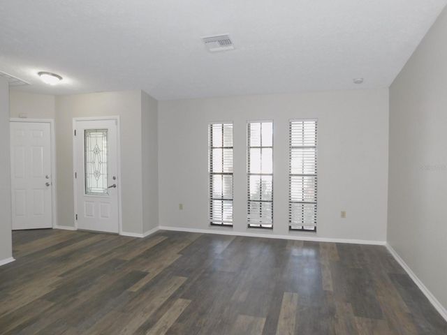 1421 IRONWORKS LANE, Tarpon Springs, FL 34689