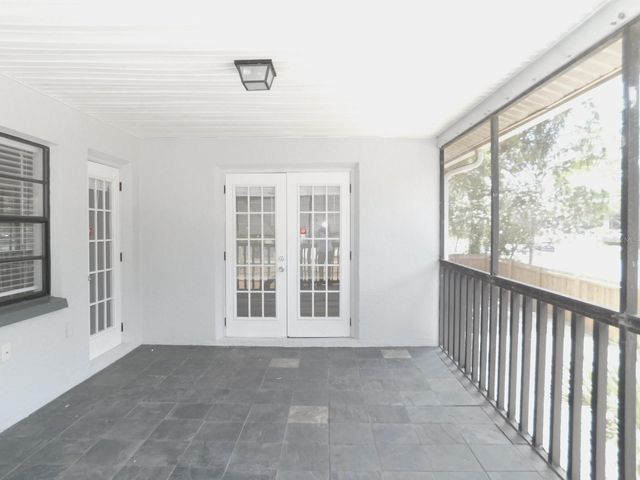 1421 IRONWORKS LANE, Tarpon Springs, FL 34689