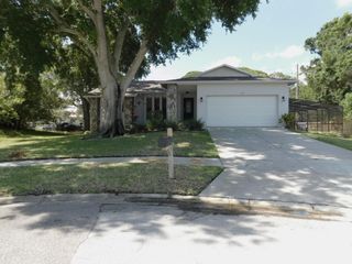 1421 IRONWORKS LANE, Tarpon Springs, FL 34689