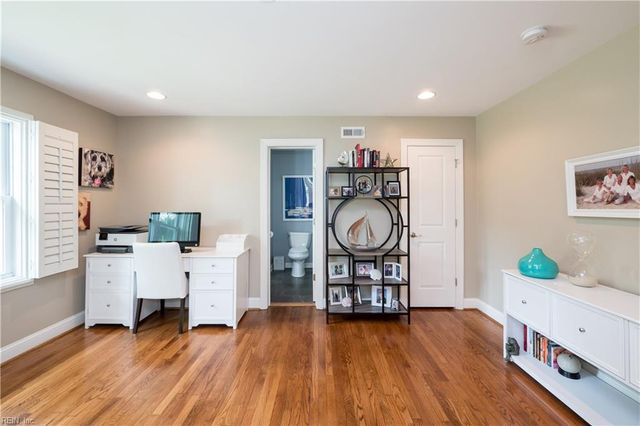 4344 Wishart RD, Virginia Beach, VA 23455