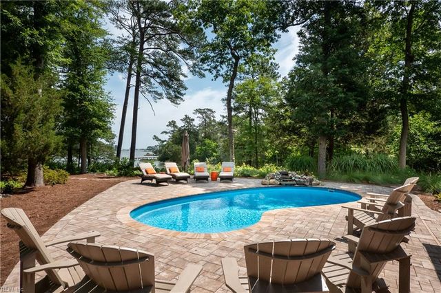4344 Wishart RD, Virginia Beach, VA 23455