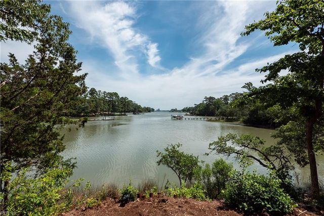 4344 Wishart RD, Virginia Beach, VA 23455