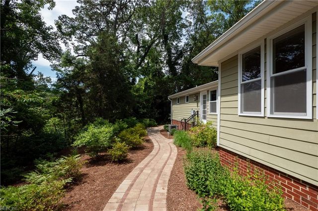 4344 Wishart RD, Virginia Beach, VA 23455