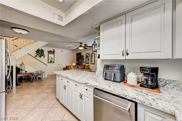 5889 Laredo Street, Las Vegas, NV 89146