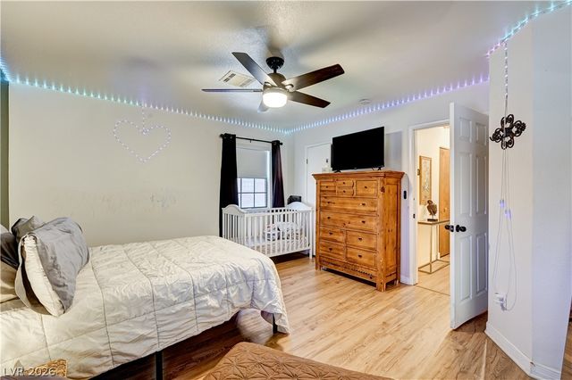 5889 Laredo Street, Las Vegas, NV 89146