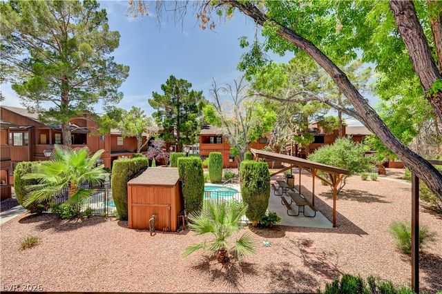 5889 Laredo Street, Las Vegas, NV 89146