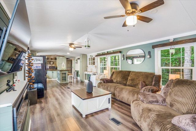 8642 Main Road, Huntington, VT 05462