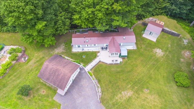 8642 Main Road, Huntington, VT 05462