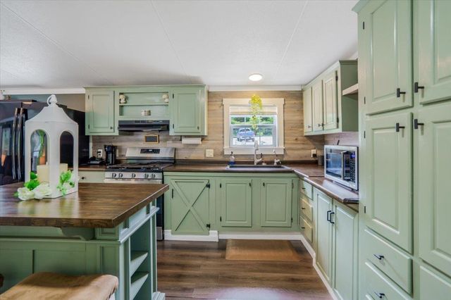 8642 Main Road, Huntington, VT 05462