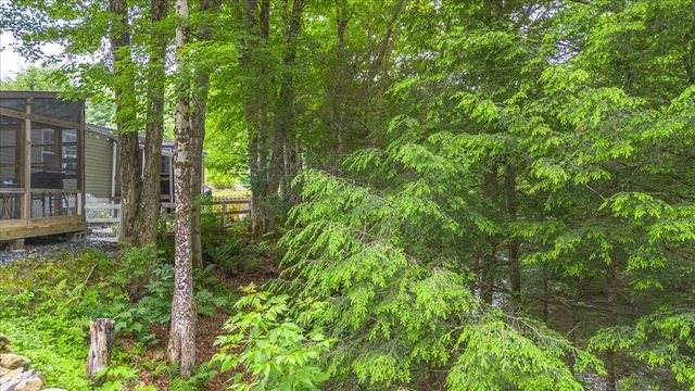 8642 Main Road, Huntington, VT 05462