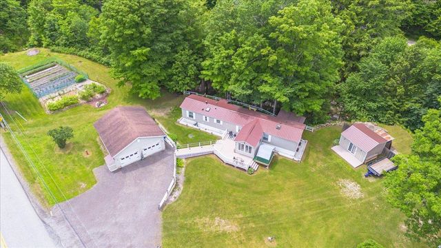 8642 Main Road, Huntington, VT 05462