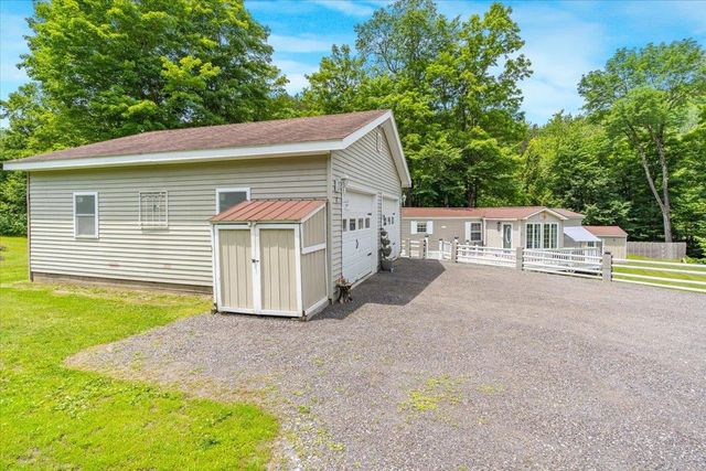 8642 Main Road, Huntington, VT 05462