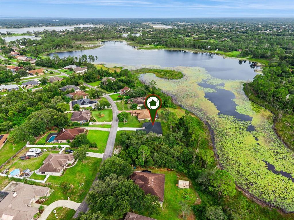 Image 34 of property listing at 2043 WATERSEDGE DRIVE, Deltona, FL 32738