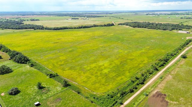 4380 County Road 357, El Campo, TX 77437