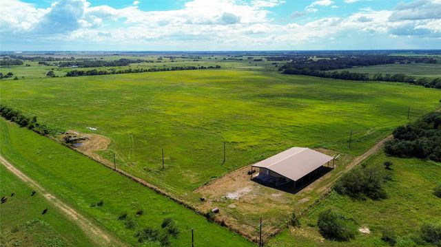 4380 County Road 357, El Campo, TX 77437