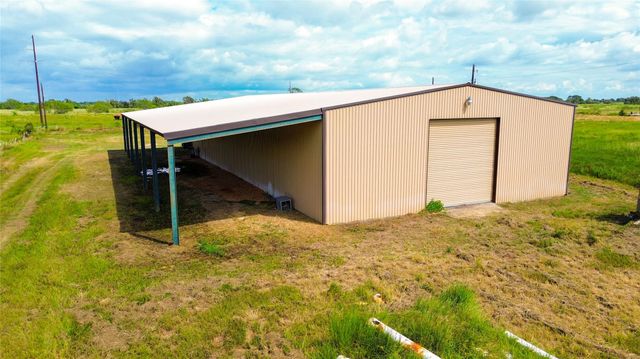 4380 County Road 357, El Campo, TX 77437