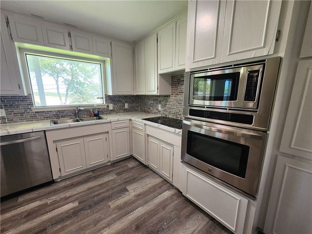 6093 Ennis Joslin, Corpus Christi, TX 78412