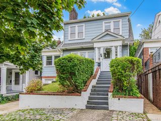 5621 Post Road, Bronx, NY 10471