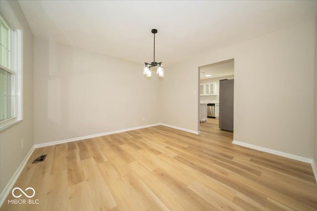 370 Winding Way, Carmel, IN 46032