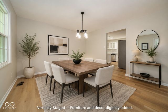 370 Winding Way, Carmel, IN 46032