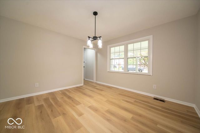 370 Winding Way, Carmel, IN 46032