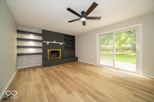 370 Winding Way, Carmel, IN 46032