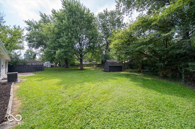 370 Winding Way, Carmel, IN 46032
