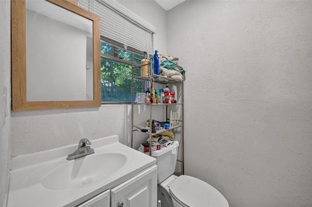 423 Mckown Drive, Mansfield, TX 76063