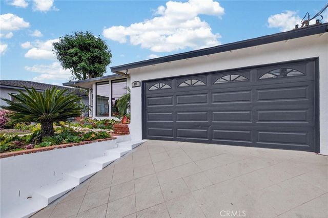 211 N Western, San Pedro, CA 90732